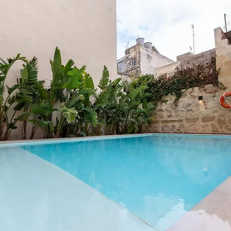 Ultimate Luxury Experience In Beautiful By 360 Estates