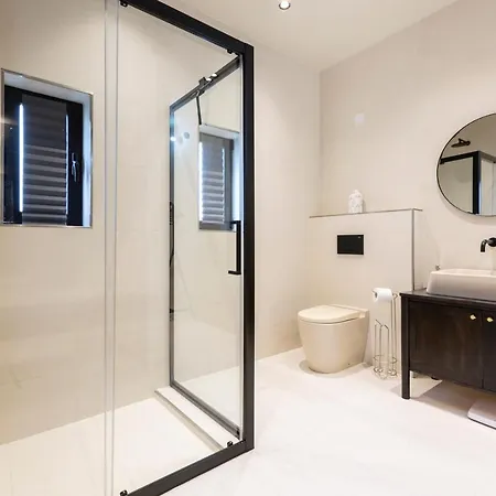 Ultimate Luxury Experience In Beautiful By 360 Estates