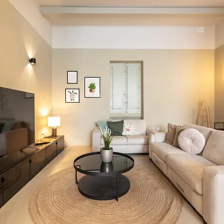 Ultimate Luxury Experience In Beautiful By 360 Estates *