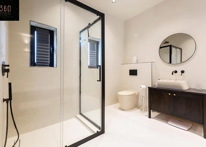 Ultimate Luxury Experience In Beautiful By 360 Estates