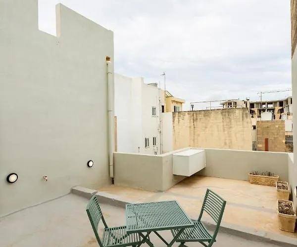 Ultimate Luxury Experience In Beautiful By 360 Estates Apartment