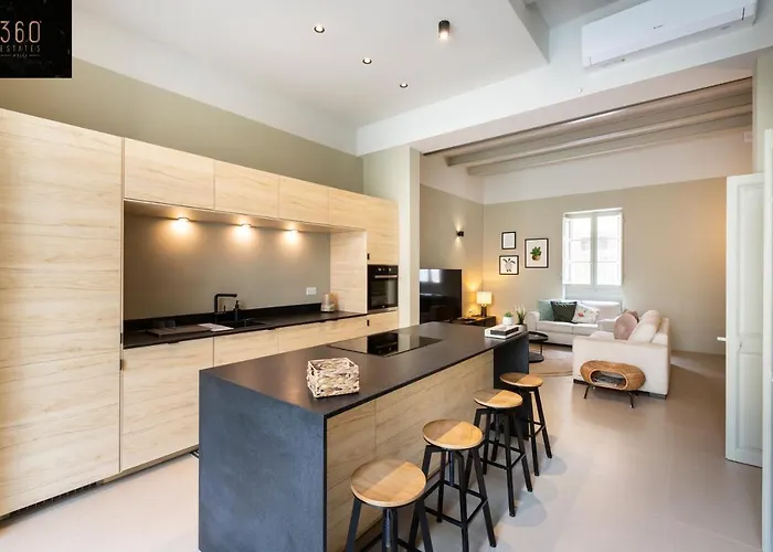 Ultimate Luxury Experience In Beautiful By 360 Estates