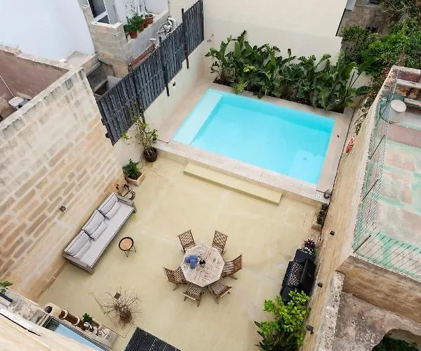 Ultimate Luxury Experience In Beautiful By 360 Estates *